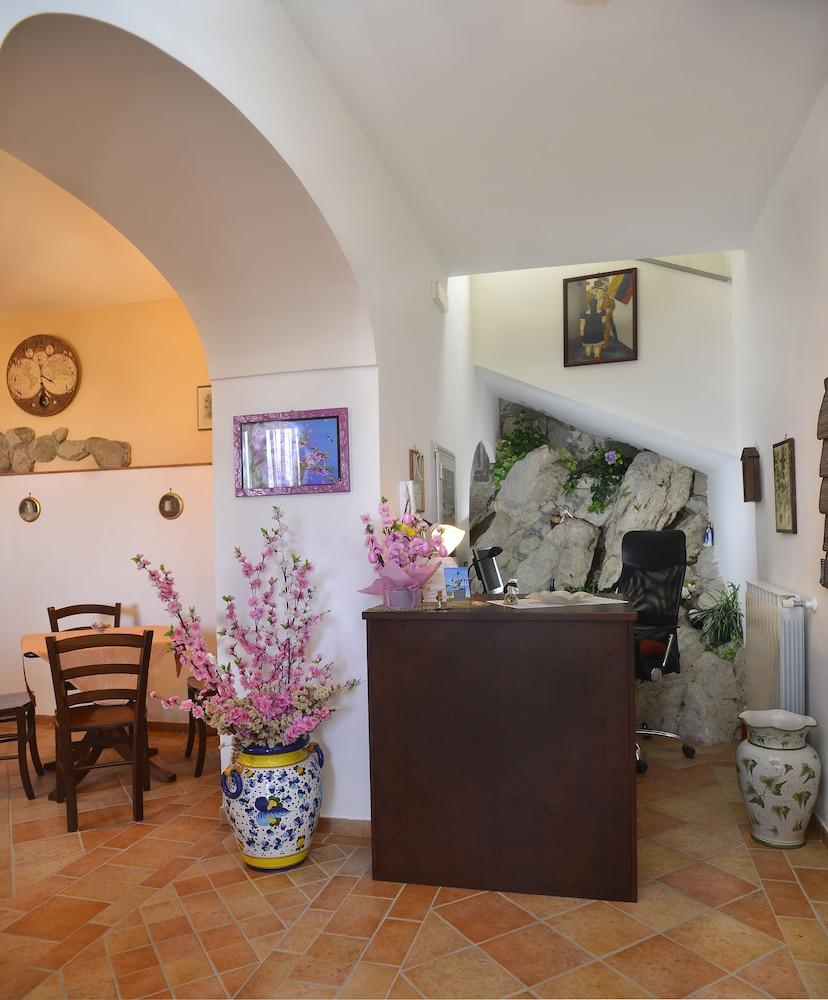 Il Casale Sorrento Hotel Екстериор снимка